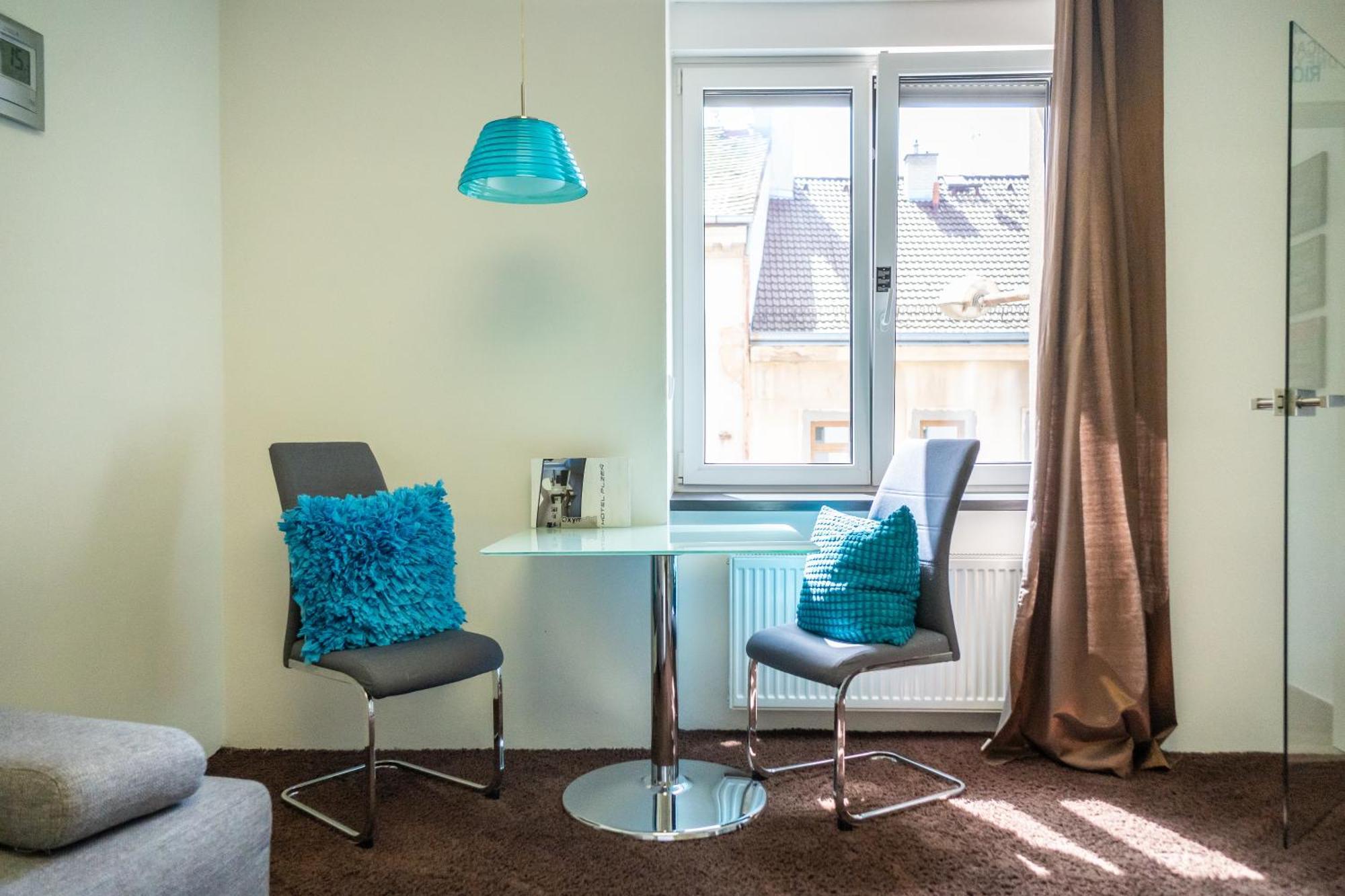 Hotel Plzen Luaran gambar