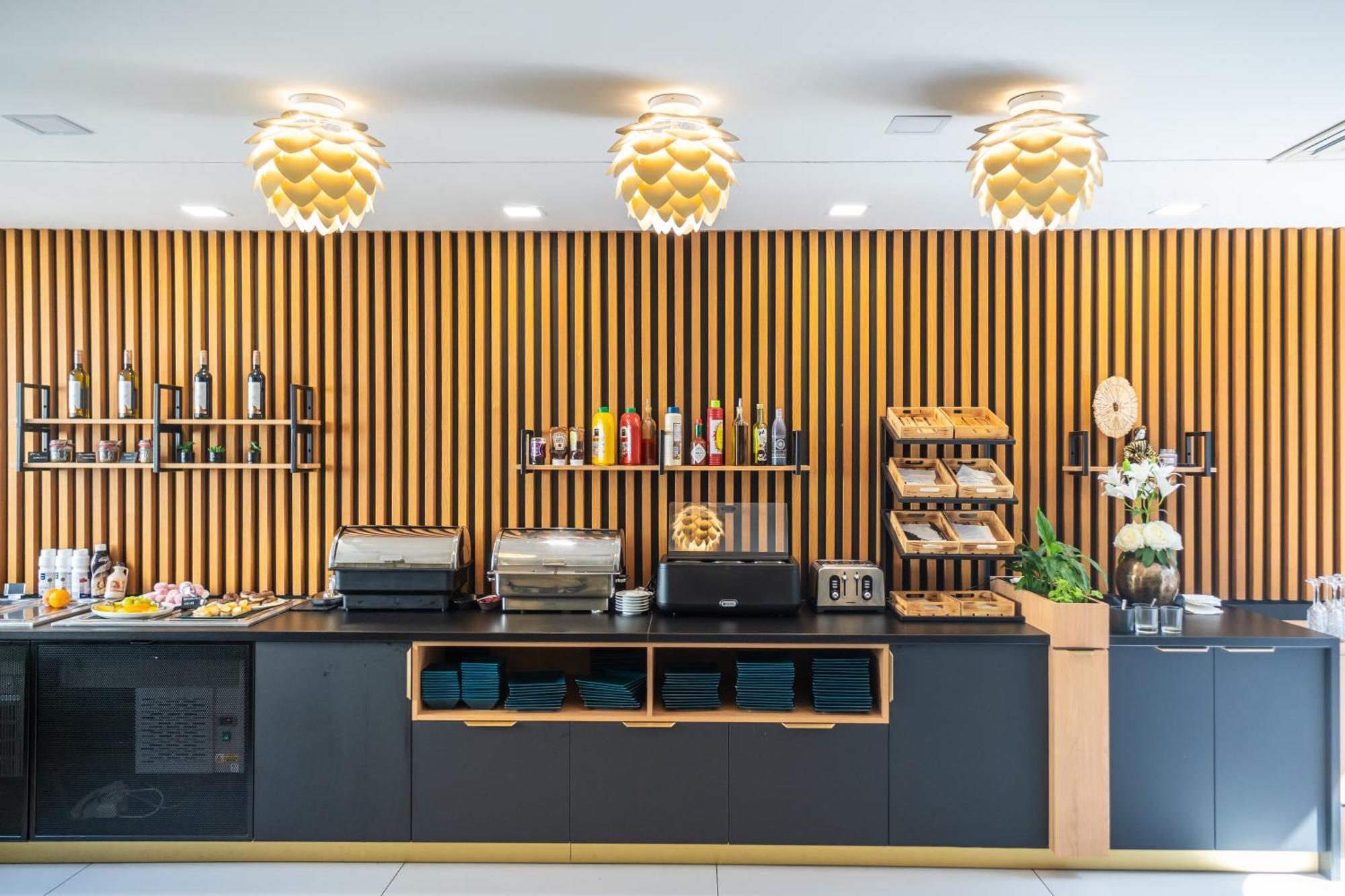 Hotel Plzen Luaran gambar